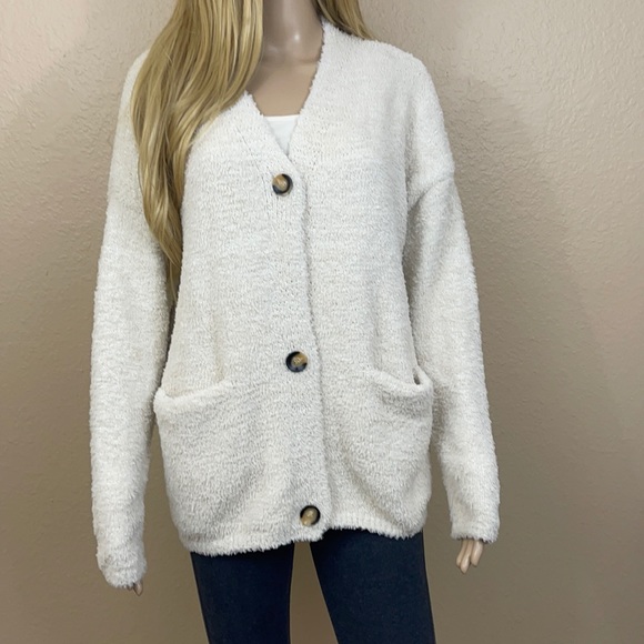 🌱 Cozy Luxury Cardigan - Picture 12 of 15